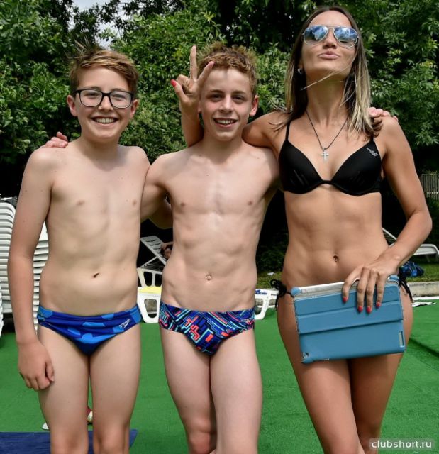 Sexy Swimmers